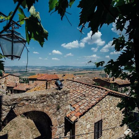 Antico Teatro Apartamento Castiglione dʼOrcia Exterior foto